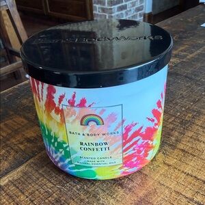 Bath & Body Works Rainbow Confetti 3 Wick Candle NWT